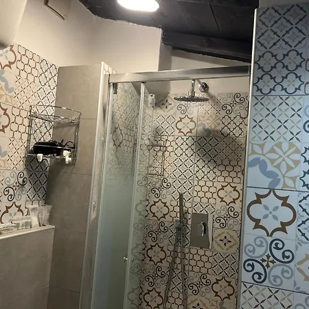 Monolocale Trastevere Locato Per Finalità Turistiche