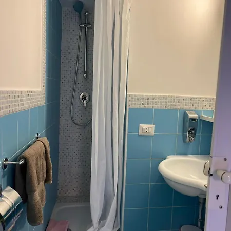 Monolocale Trastevere Locato Per Finalità Turistiche