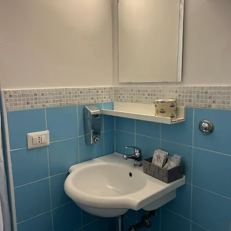 Monolocale Trastevere Locato Per Finalità Turistiche