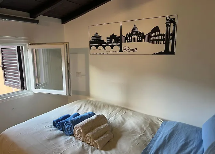 Monolocale Trastevere Locato Per Finalita Turistiche * Рим