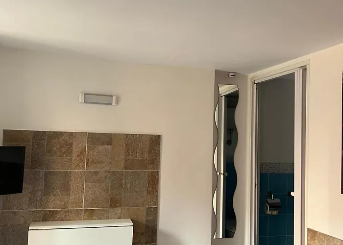 Monolocale Trastevere Locato Per Finalita Turistiche Апартаменты